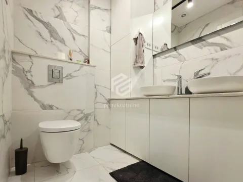 Izdavanje, jednosoban stan, 59m², Centar, Podgorica - image 9