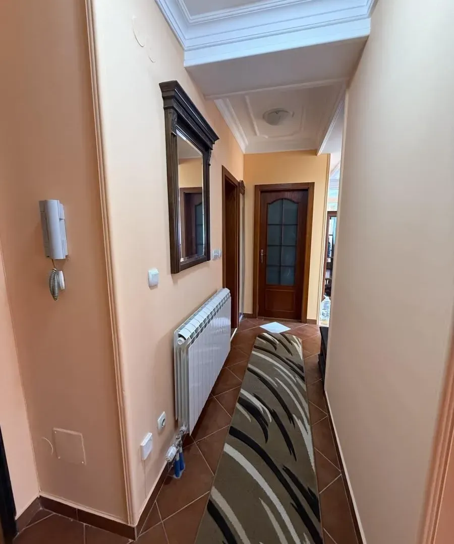 Izdavanje, četvorosoban stan, 75m², Vukov Spomenik, Zvezdara Sve Podlokacije