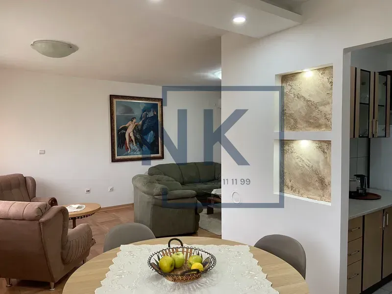 Prodaja, dvosoban stan, 80m², Stari Aerodrom, Podgorica