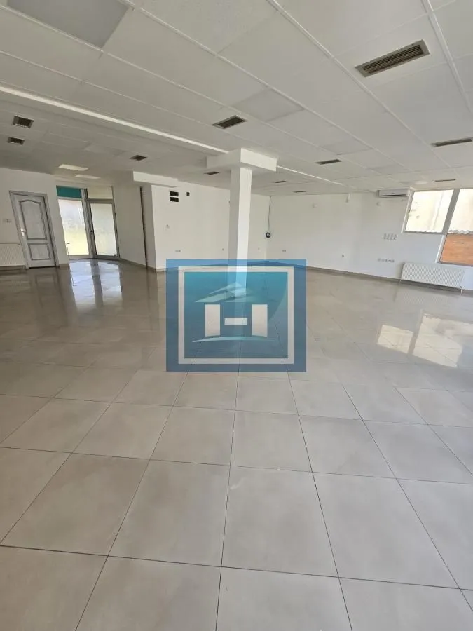 Sale, office space, 136m², Vranje, Srbija