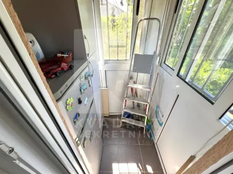 Rent, one bedroom apartment, 33m², Zabjelo, Podgorica - image 11