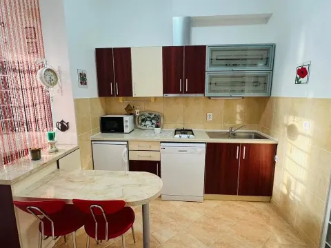 Prodaja, jednosoban stan, 46m², Donja Lastva, Tivat - image 2
