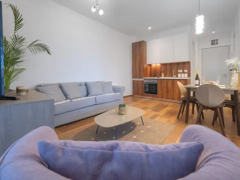 Rent, one bedroom apartment, 50m², Centar, Budva - image 3