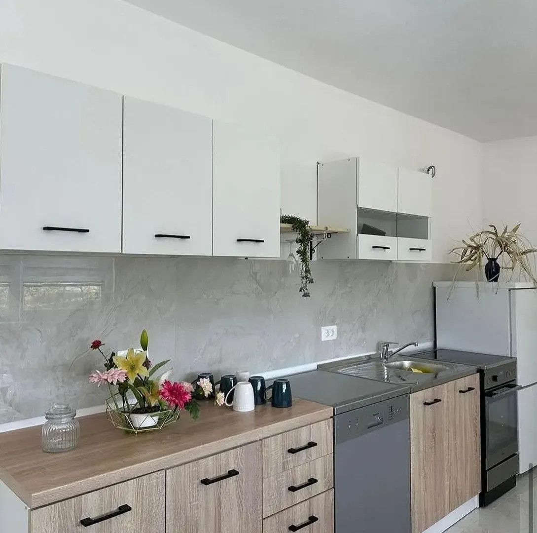 Rent, three bedroom apartment, 100m², Kavač, Kotor