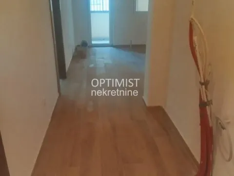 Izdavanje, trosoban stan, 70m², Borča 1, Borča Sve Podlokacije - image 11