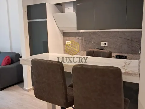 Izdavanje, jednosoban stan, 34m², Bečići, Budva - image 8