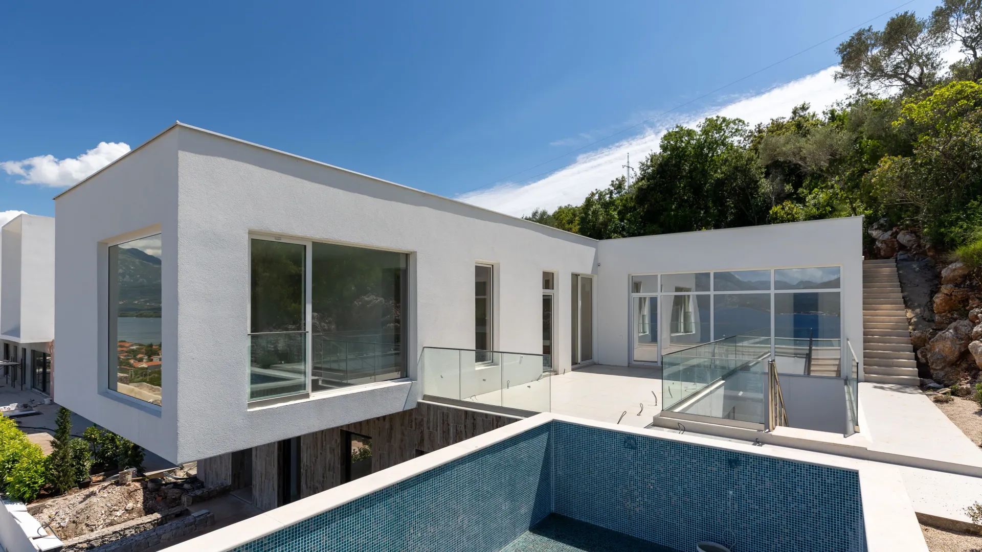 Sale, house, 328m², Krašići, Tivat