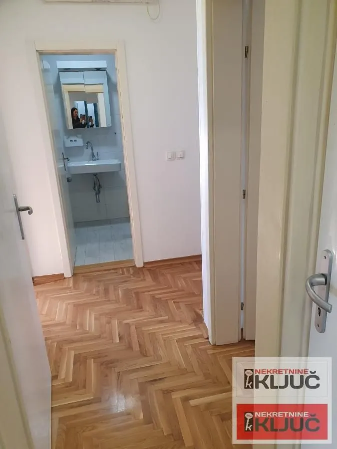 Prodaja, stan, 119m², Sajmište, Novi Sad