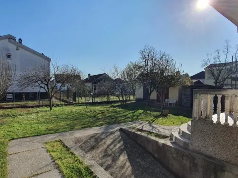 Prodaja, kuća, 270m², Podgorica, Crna Gora - image 7