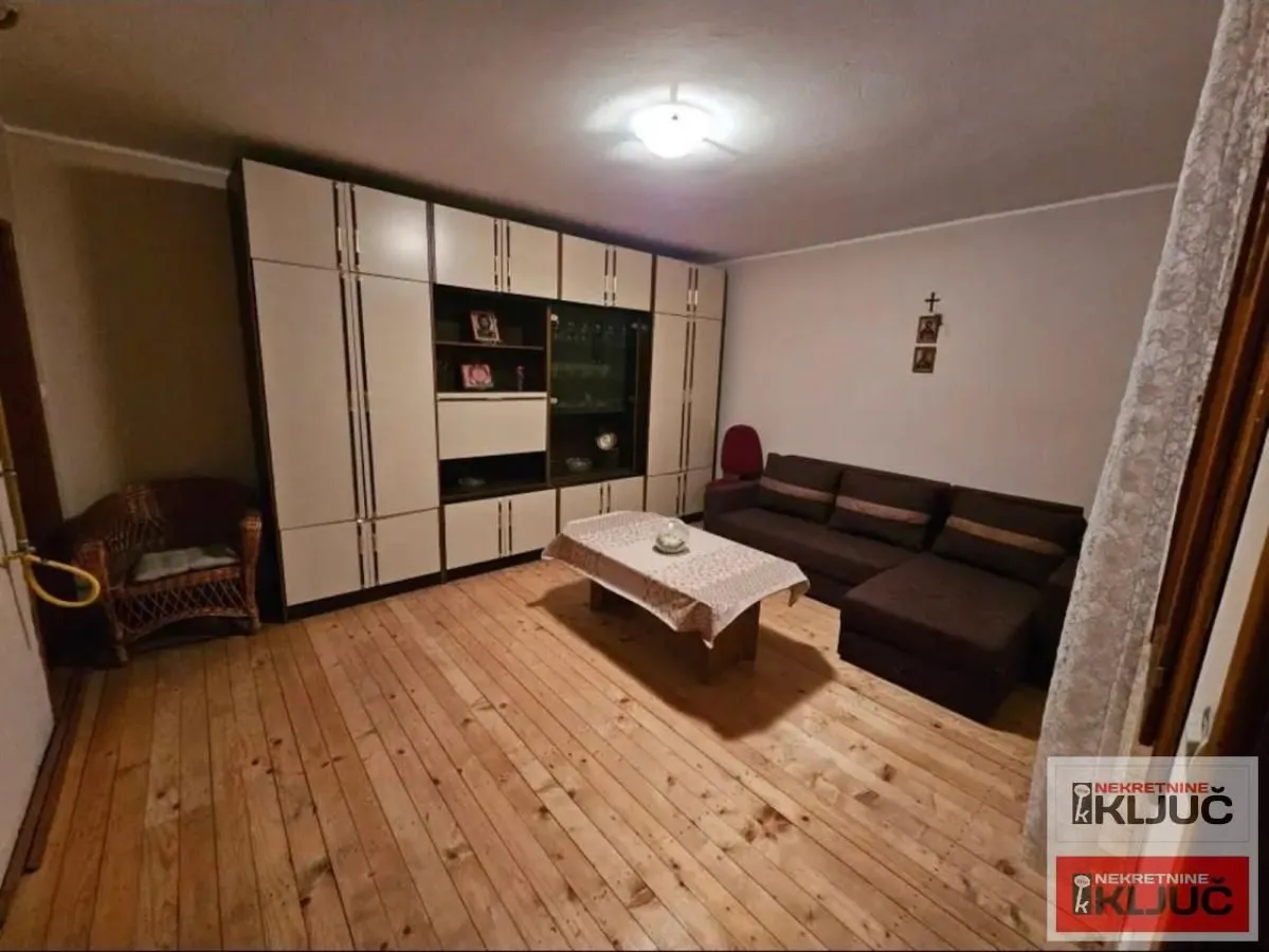 Prodaja, kuća, 95m², Veternik, Novi Sad Sve Podlokacije