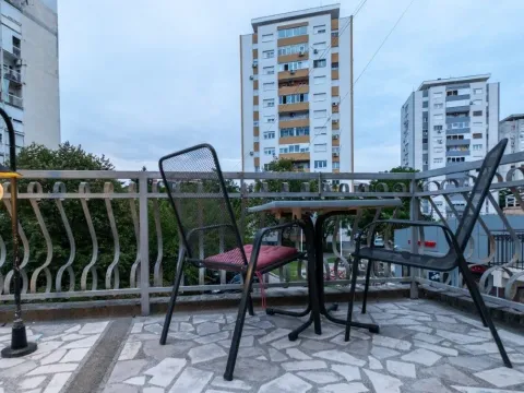 Rent, three bedroom apartment, 145m², Momišići, Podgorica - image 17