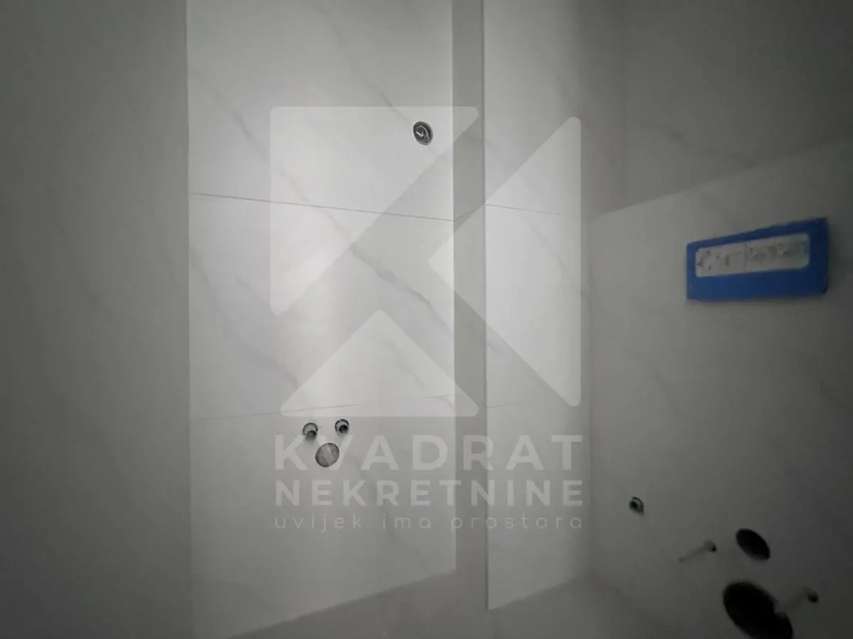 Prodaja, dvosoban stan, 64m², Stari Aerodrom, Podgorica