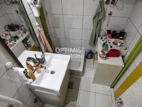 Sale, three bedroom apartment, 92m², Vidikovački venac, Rakovica - image 20