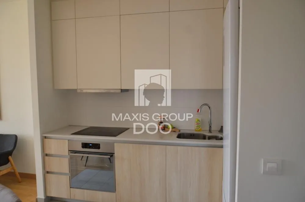 Sale, three bedroom apartment, 82m², Savski Venac, Beograd