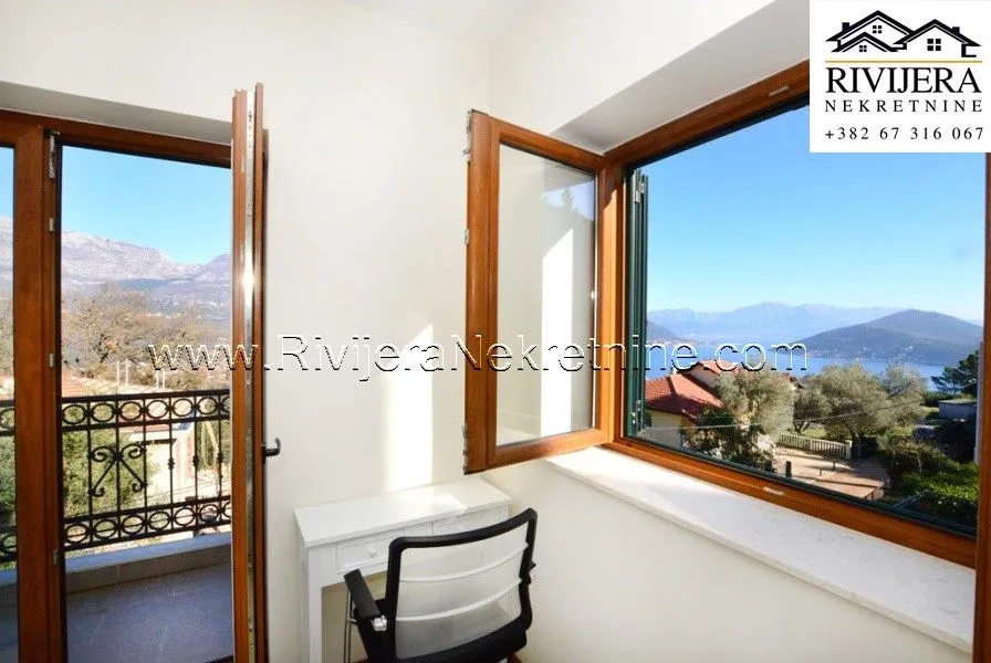 Prodaja, kuća, 223m², Žvinje, Herceg Novi