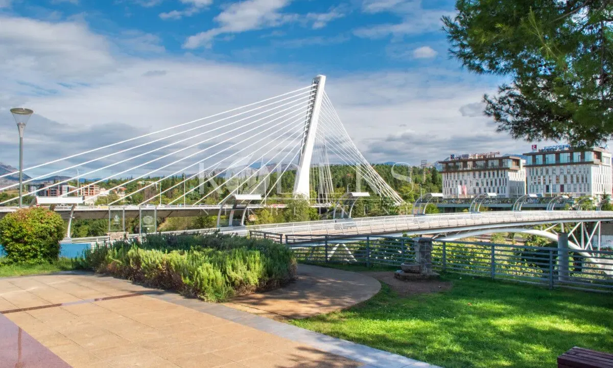 Izdavanje, garsonjera, 22m², Vezirov Most, Podgorica