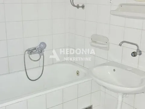 Izdavanje, poslovni prostor, 48m², Gradska Bolnica, Zvezdara Sve Podlokacije - image 5