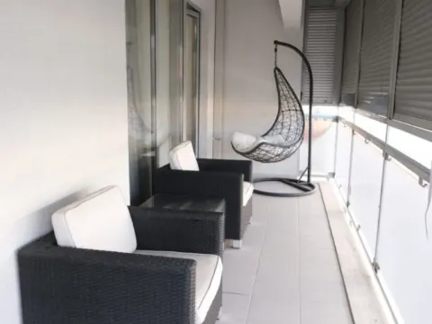 Izdavanje, četvorosoban stan, 178m², Tološka šuma, Podgorica - image 6