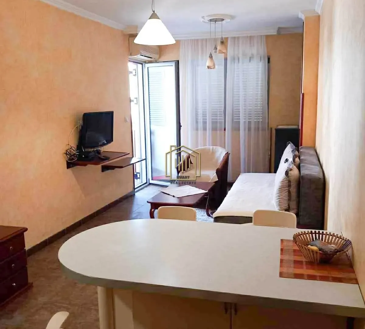Rent, one bedroom apartment, 40m², Rozino, Budva
