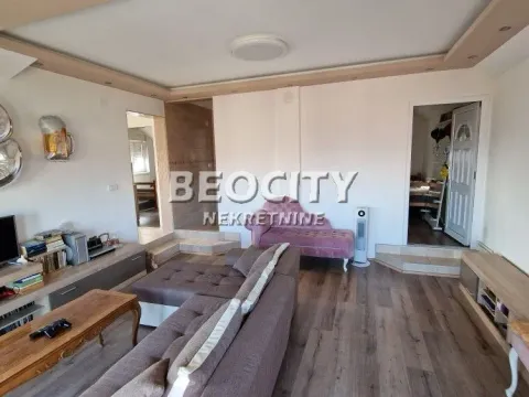 Prodaja, kuća, 250m², Mali Mokri Lug, Zvezdara Sve Podlokacije - image 5