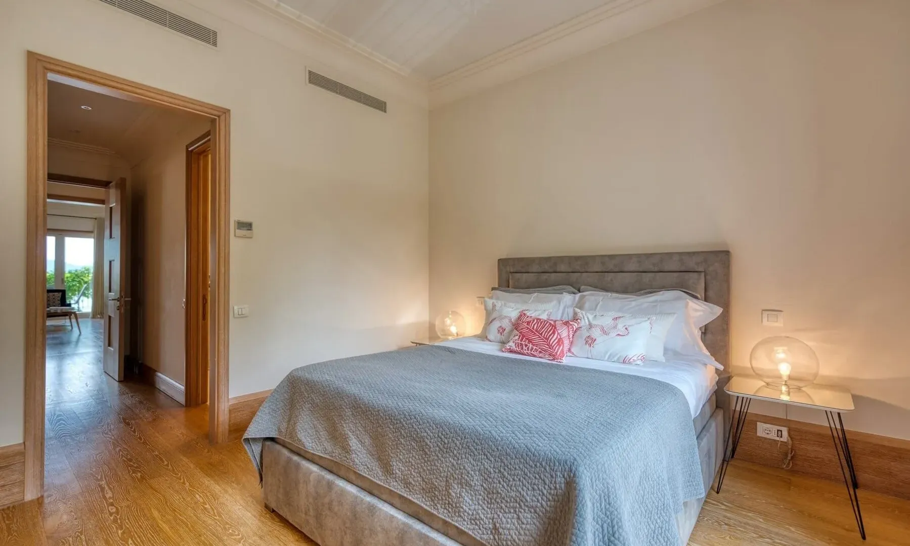 Sale, two bedroom apartment, 138m², Porto Montenegro, Tivat