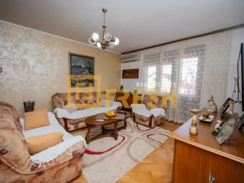 Prodaja, kuća, 150m², Stari Aerodrom, Podgorica - image 2