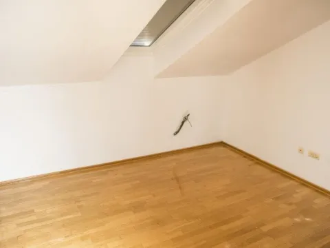 Sale, four bedroom apartment, 115m², Rozino, Budva - image 3