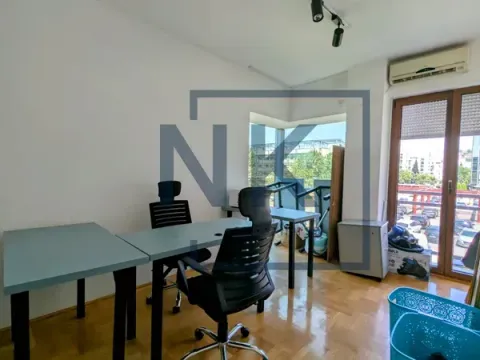 Prodaja, trosoban stan, 138m², Preko Morače, Podgorica - image 5