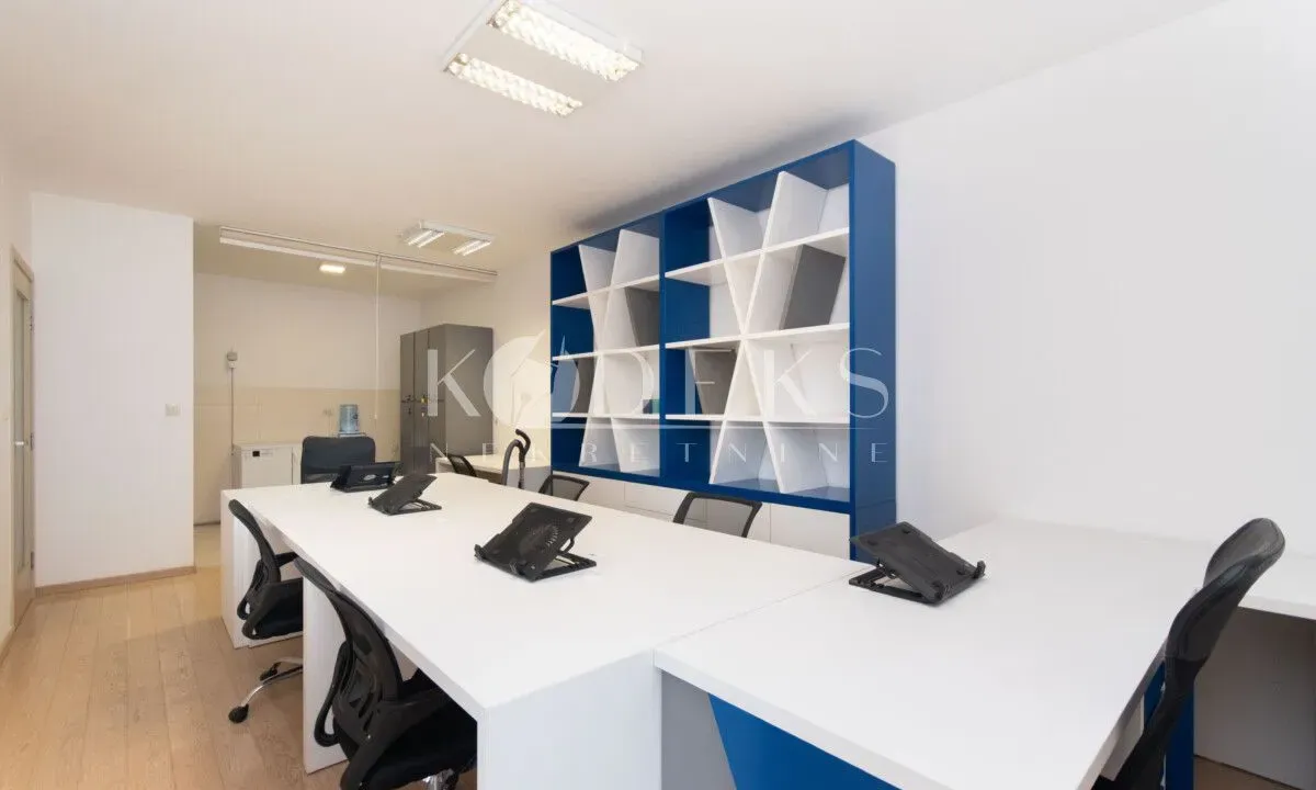 Izdavanje, poslovni prostor, 71m², City Kvart, Podgorica