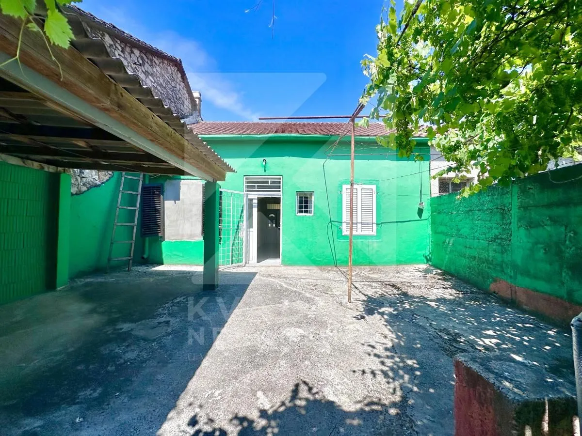 Prodaja, plac, 270m², Centar, Podgorica