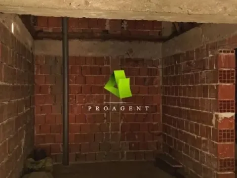 Prodaja, kuća, 269m², Medijana, Niš - image 11