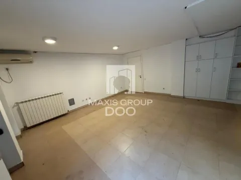 Rent, office space, 233m², Đeram Pijaca, Beograd - image 2