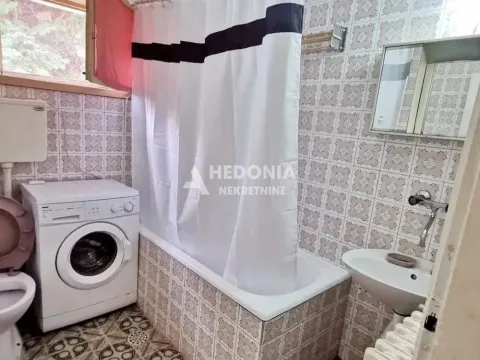 Prodaja, kuća, 201m², Bele Vode, Beograd - image 4