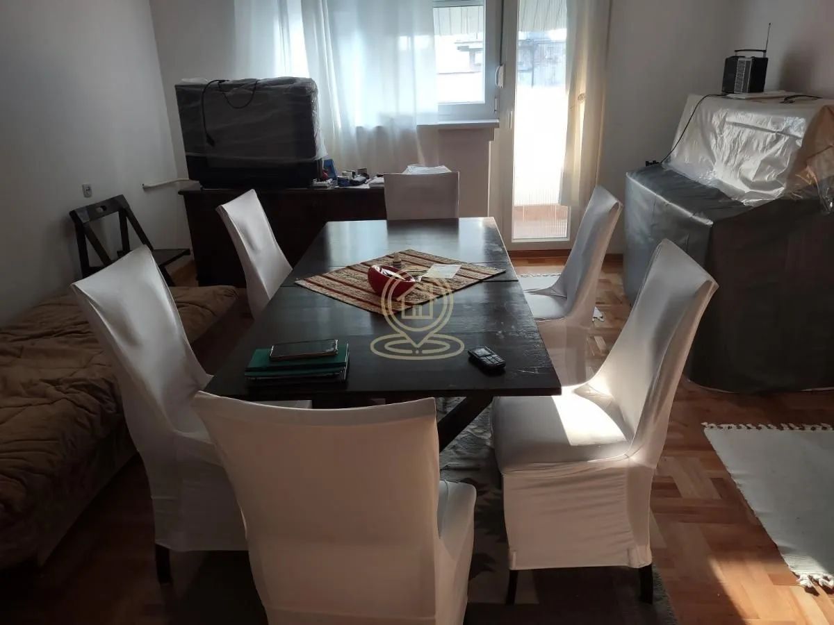 Prodaja, trosoban stan, 83m², Medijana, Niš