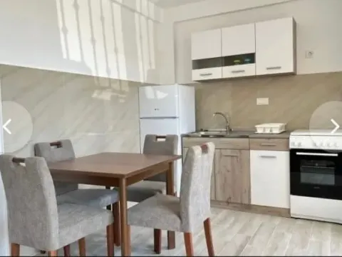 Izdavanje, jednosoban stan, 38m², Marići, Tivat - image 4