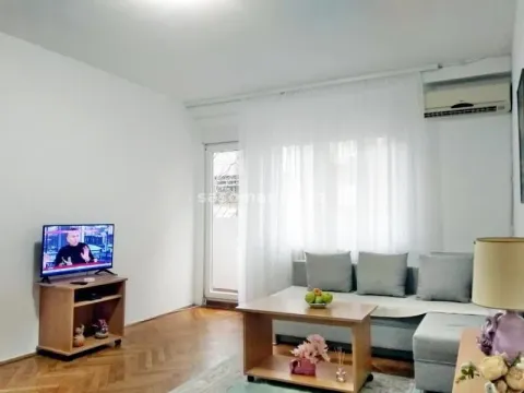 Izdavanje, dvosoban stan, 40m², Stari Grad, Beograd - image 7