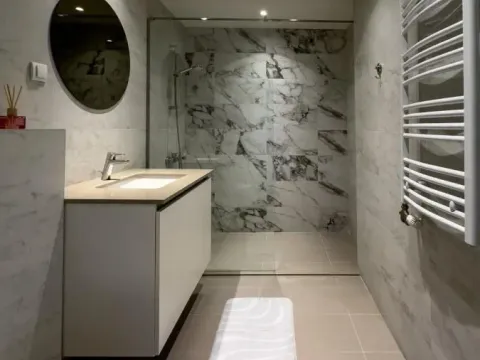 Izdavanje, trosoban stan, 80m², Savski Venac, Beograd - image 7