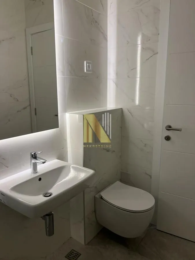 Izdavanje, dvosoban stan, 40m², Telep, Novi Sad Sve Podlokacije