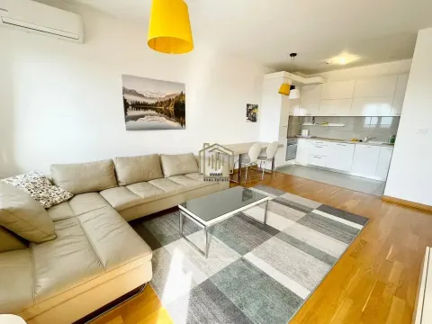 Rent, two bedroom apartment, 64m², City Kvart, Podgorica - image 3