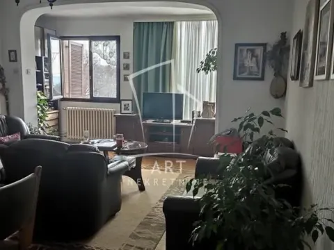 Prodaja, kuća, 253m², Kumodraž Sve Podlokacije, Beograd - image 3