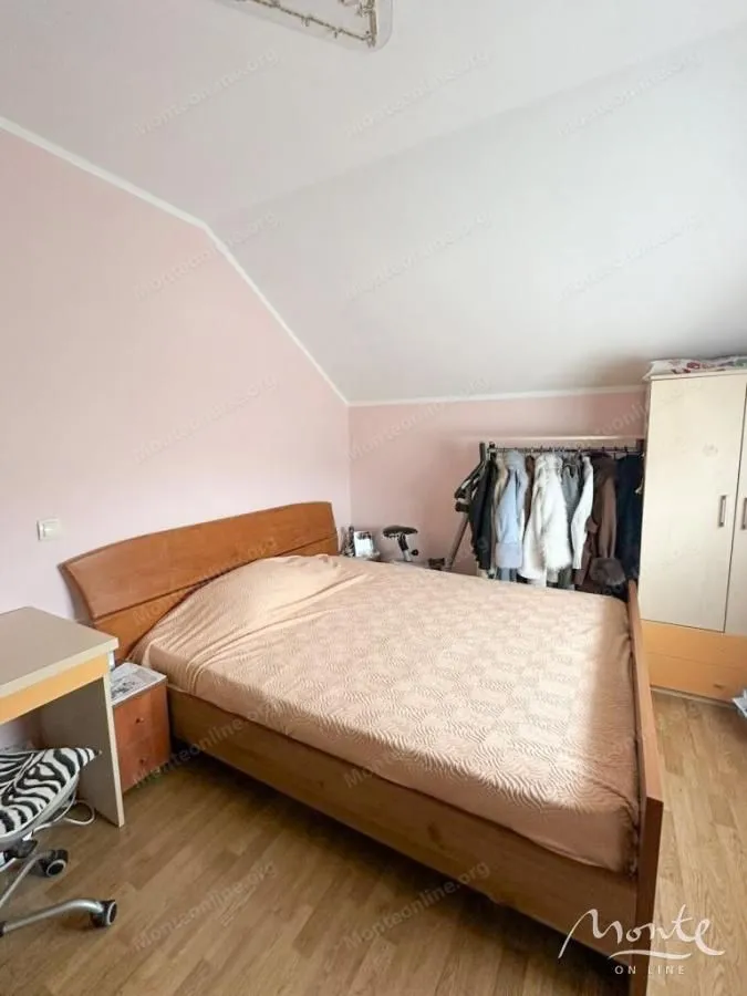 Prodaja, kuća, 125m², Murtovina, Podgorica