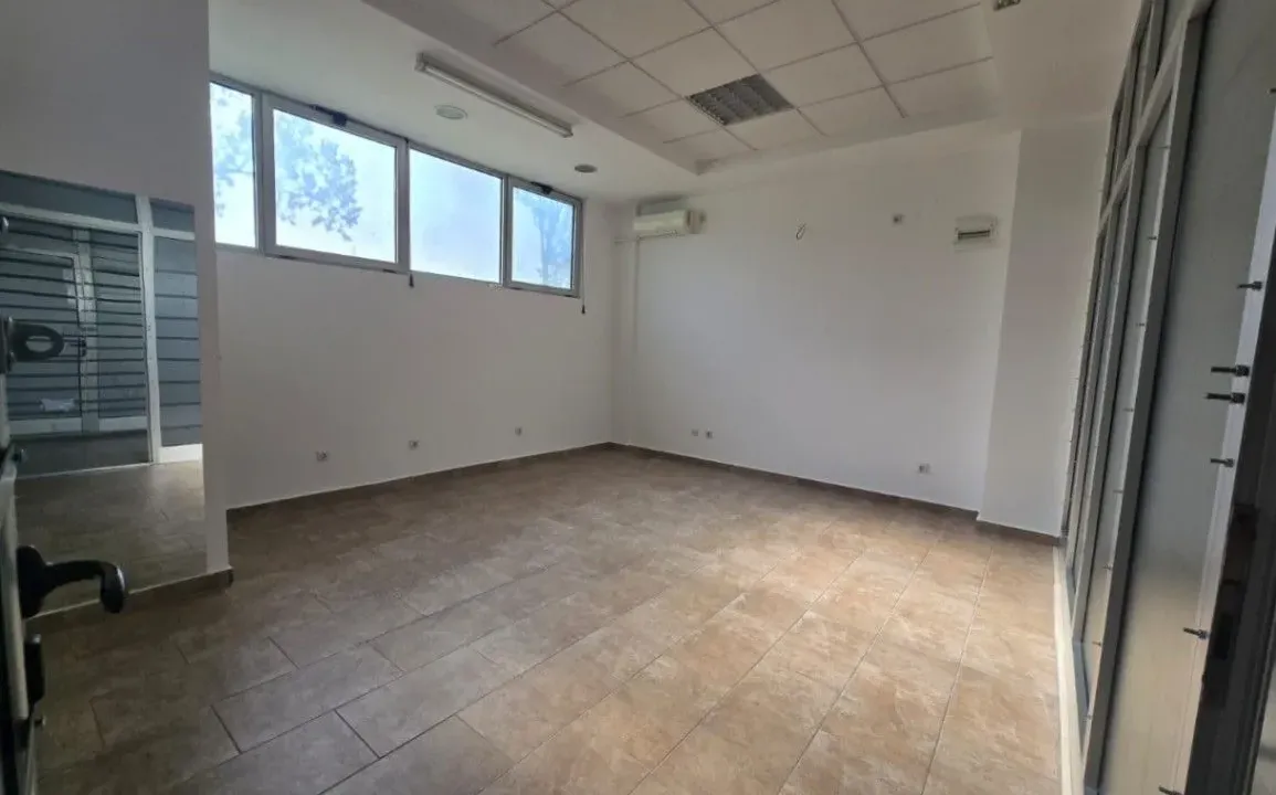 Sale, office space, 24m², Pobrežje, Podgorica