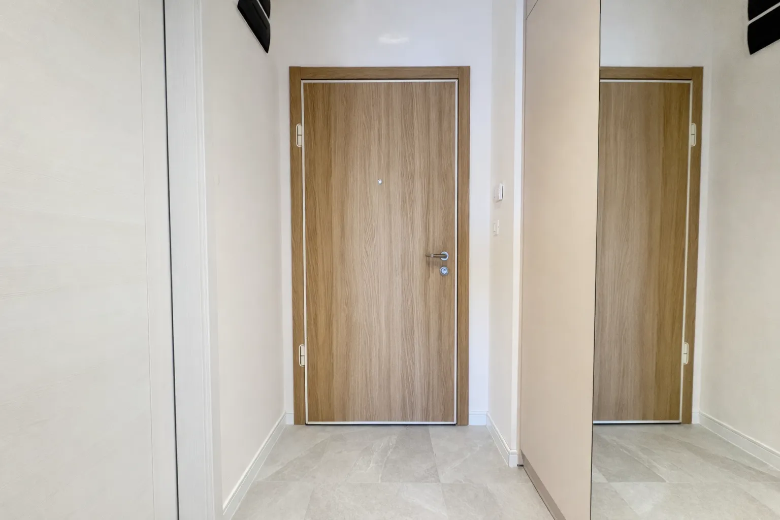 Stan-na-dan, jednosoban stan, 50m², Central Point, Podgorica