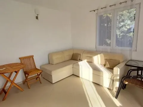 Rent, house, 234m², Sutomore, Bar - image 8