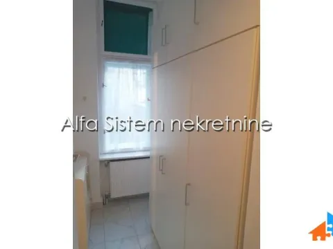 Izdavanje, jednosoban stan, 30m², Vračar Hram, Vračar Sve Podlokacije - image 11