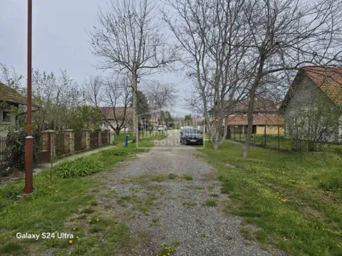 Prodaja, plac, 990m², Železničko Naselje, Subotica - image 4