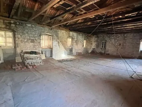 Prodaja, kuća, 370m², Kotor, Crna Gora - image 14