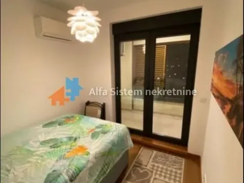 Izdavanje, stan, 35m², Južni Bulevar, Vračar Sve Podlokacije - image 8
