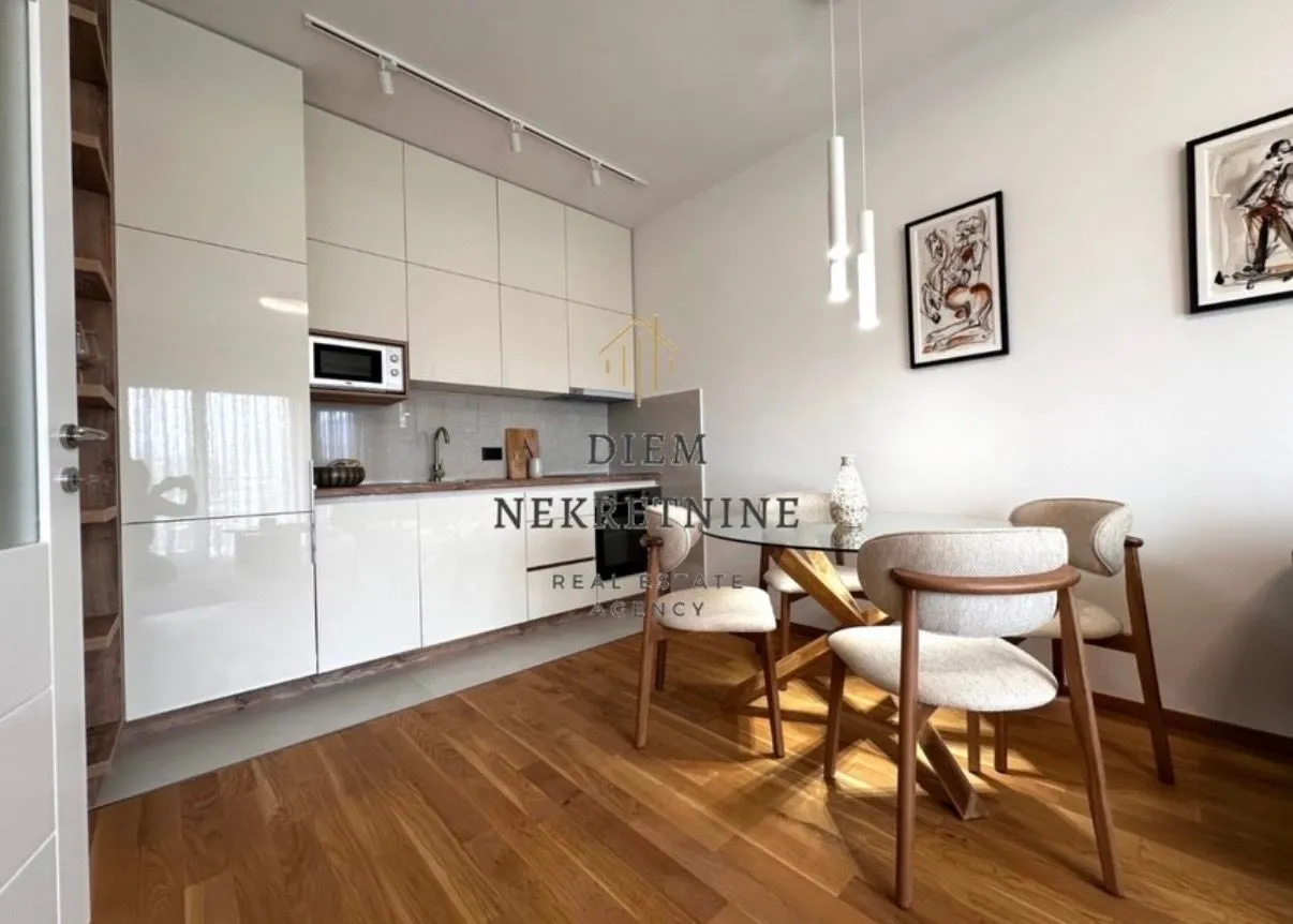 Izdavanje, jednosoban stan, 45m², Gorica C, Podgorica