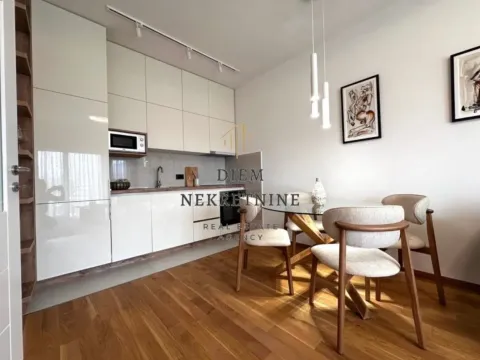 Izdavanje, jednosoban stan, 45m², Gorica C, Podgorica - image 5